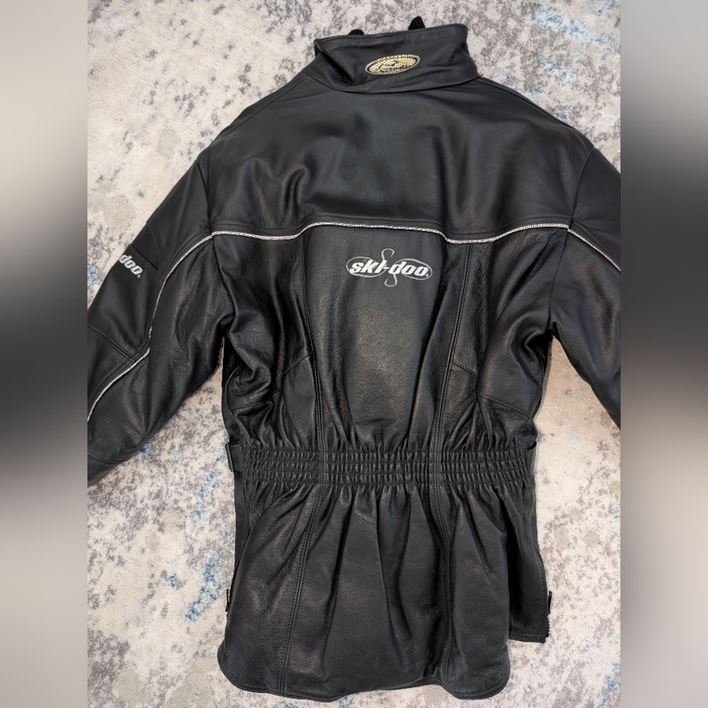 🖤Vtg NWT Quality Ladies' Ski-Doo Black Genuine Leather Snowmobile Belted Jacket